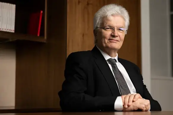 Alexander Budd: Ein tiefes Porträt eines vielseitigen Namens Alexander Budd